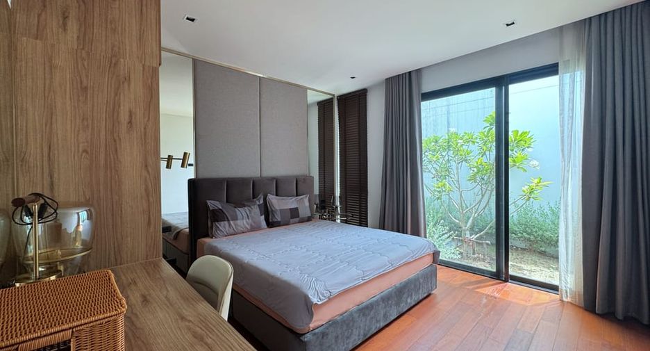 For rent and for sale 3 bedrooms villa in Bang Lamung, Chonburi