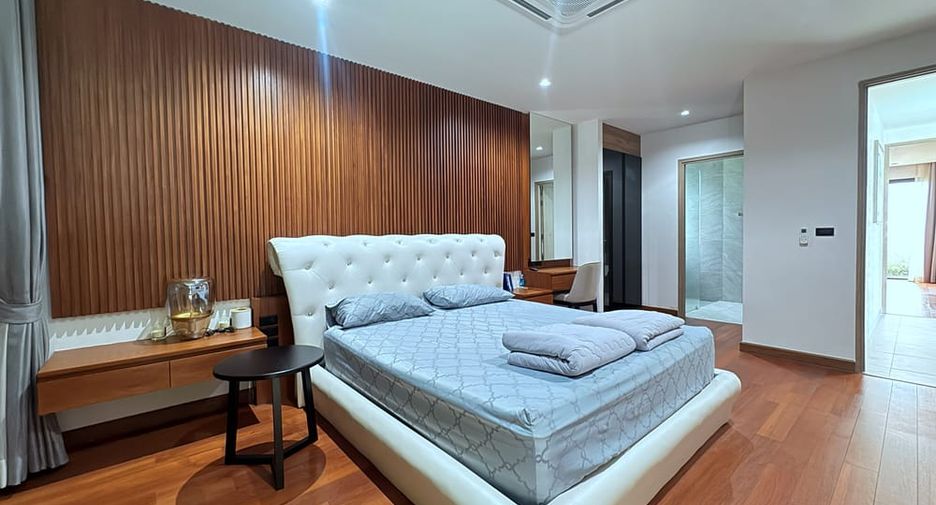 For rent and for sale 3 bedrooms villa in Bang Lamung, Chonburi