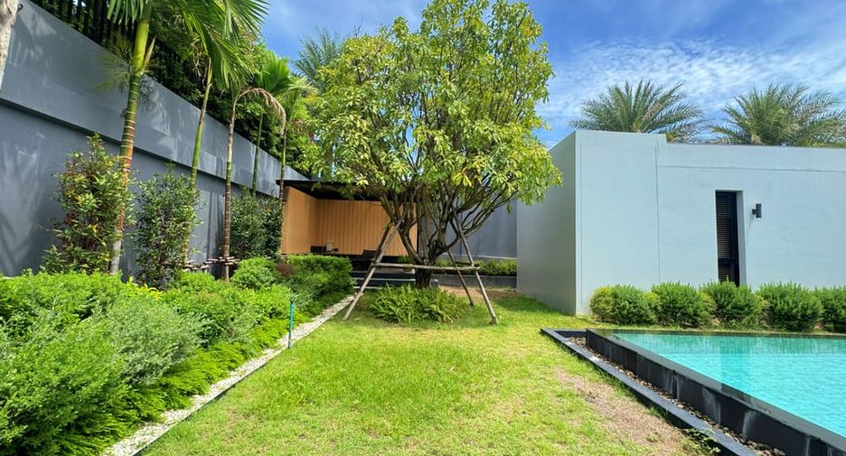 For rent and for sale 3 bedrooms villa in Bang Lamung, Chonburi