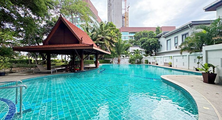 ให้เช่า 2 ห้องนอน คอนโด ใน จอมเทียน, พัทยา