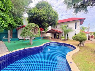À louer 3 chambres villa à Bang Lamung, Chonburi