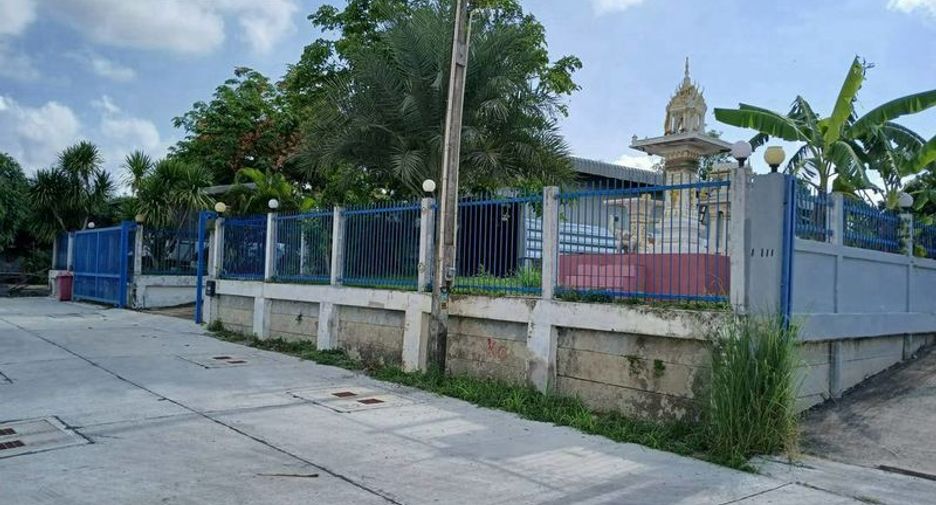 For sale warehouse in Si Racha, Chonburi