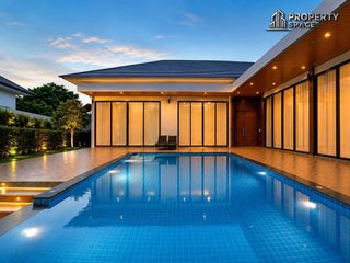 À louer 4 chambres villa à Bang Lamung, Chonburi