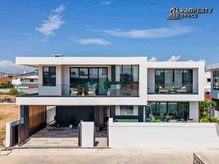 For sale 4 bedrooms villa in Bang Lamung, Chonburi