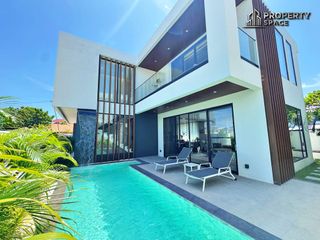 For sale 4 bedrooms villa in Bang Lamung, Chonburi