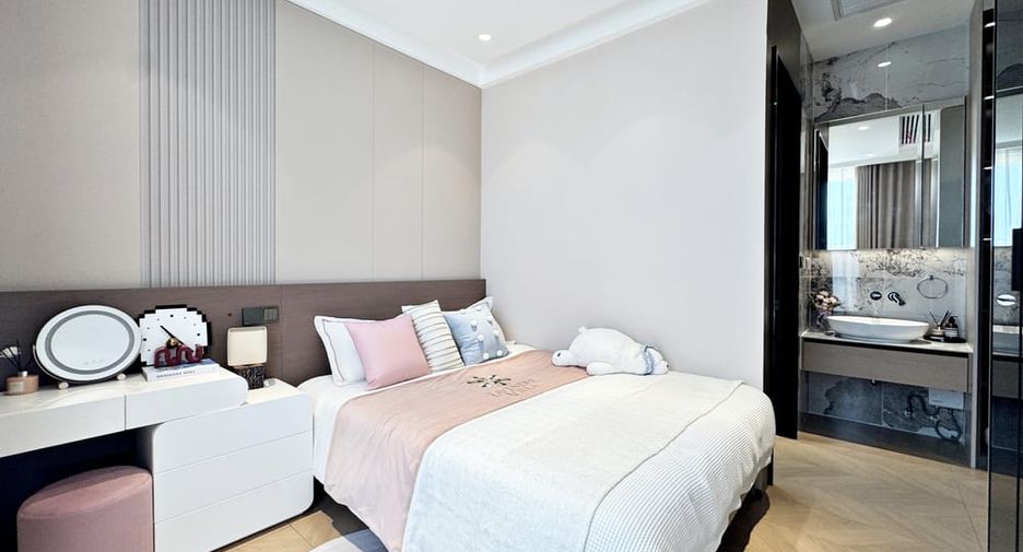 For sale 4 bedrooms villa in Bang Lamung, Chonburi