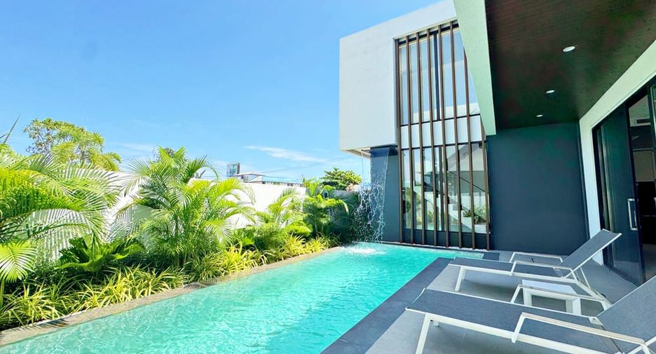 For sale 4 bedrooms villa in Bang Lamung, Chonburi