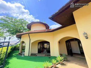 For rent and for sale 3 bedrooms villa in Bang Lamung, Chonburi