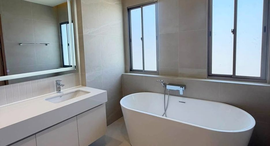 For rent 3 bedrooms house in Bang Lamung, Chonburi