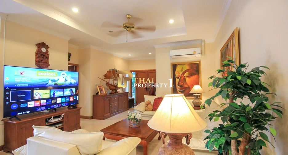 For sale 3 bedrooms villa in Hua Hin, Prachuap Khiri Khan