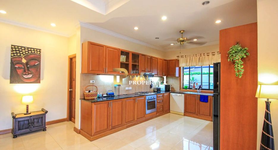For sale 3 bedrooms villa in Hua Hin, Prachuap Khiri Khan