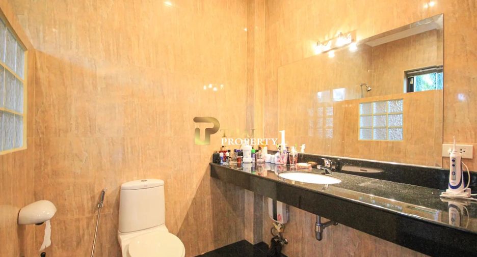 For sale 3 bedrooms villa in Hua Hin, Prachuap Khiri Khan