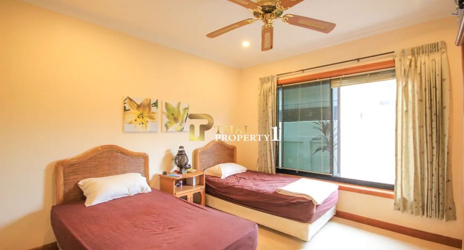 For sale 3 bedrooms villa in Hua Hin, Prachuap Khiri Khan