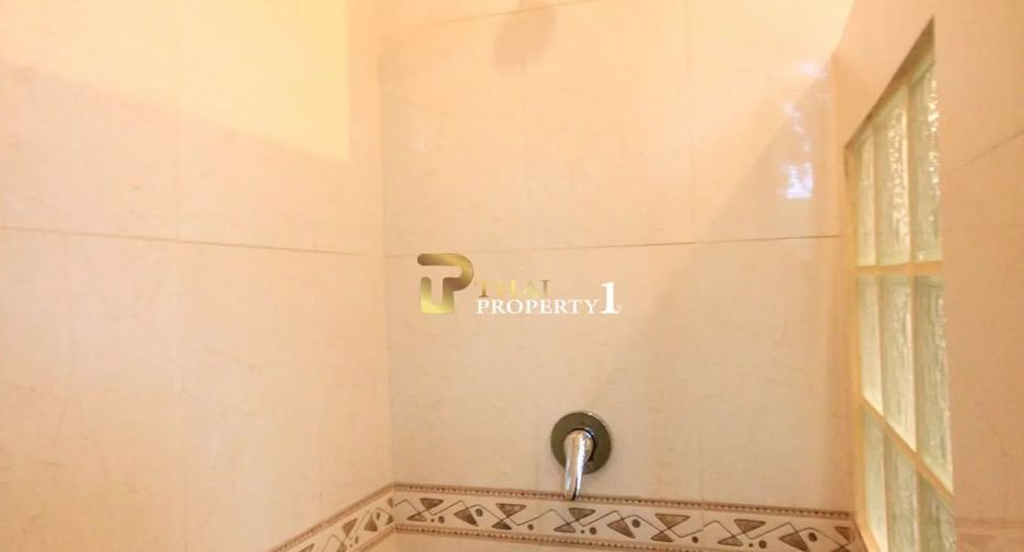 For sale 3 bedrooms villa in Hua Hin, Prachuap Khiri Khan