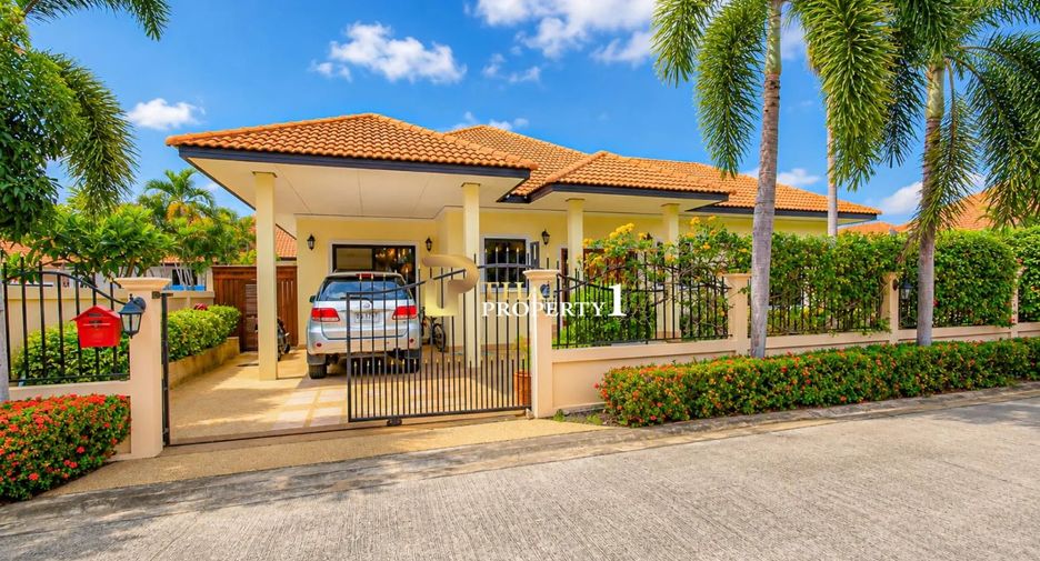 For sale 3 bedrooms villa in Hua Hin, Prachuap Khiri Khan