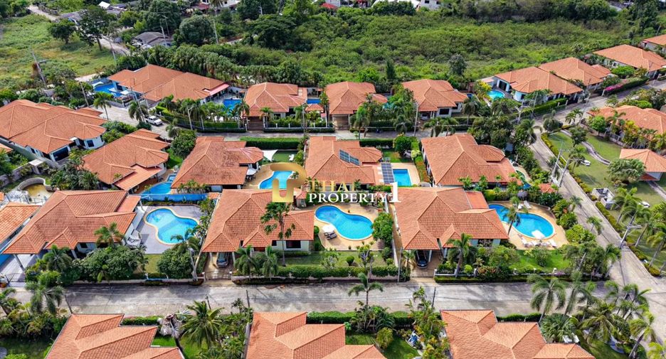 For sale 3 bedrooms villa in Hua Hin, Prachuap Khiri Khan
