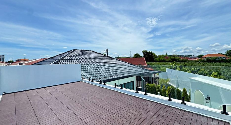 Villa en venta de 3 habitaciones en Jomtien, Pattaya
