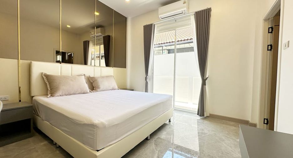Villa zum Kauf mit 4 Zimmer in Jomtien, Pattaya