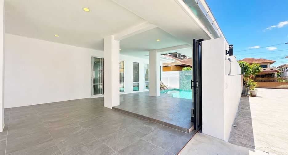 Villa zum Kauf mit 4 Zimmer in Jomtien, Pattaya