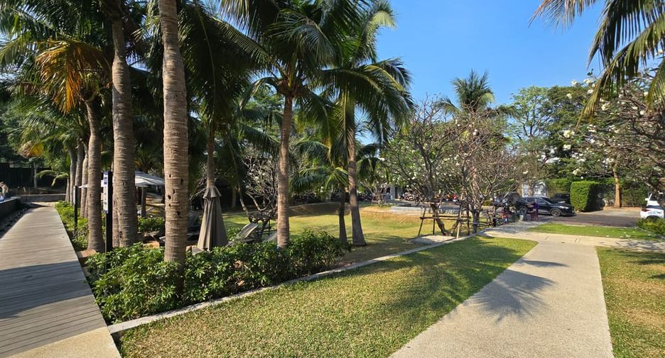 For sale 1 Beds condo in Bang Lamung, Chonburi