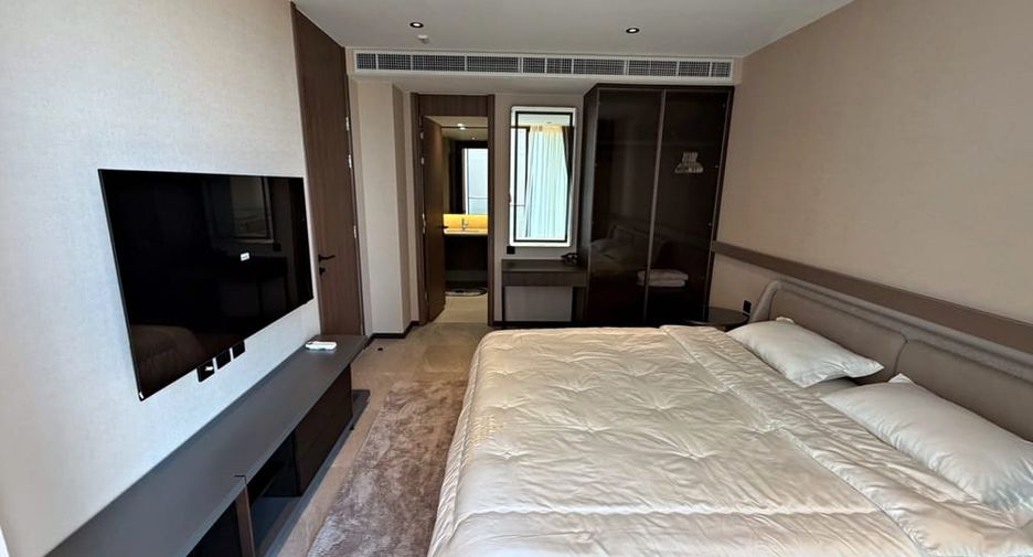 For rent 3 bedrooms condo in Na Jomtien, Pattaya