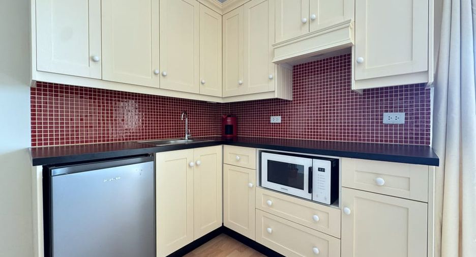 For sale 2 bedrooms condo in Bang Lamung, Chonburi