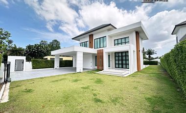 Продажа 4 спальни дом в Банг Ламунг, Чонбури