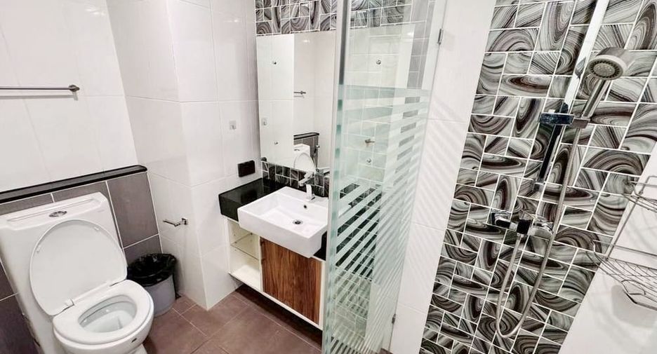 For sale 2 bedrooms condo in Jomtien, Pattaya