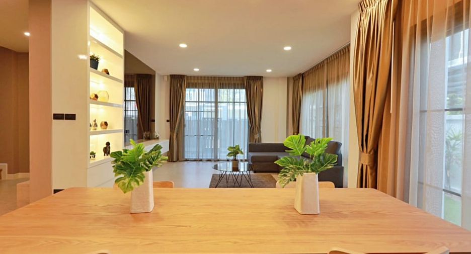Haus zur Miete mit 3 Zimmer in Bang Lamung, Chonburi