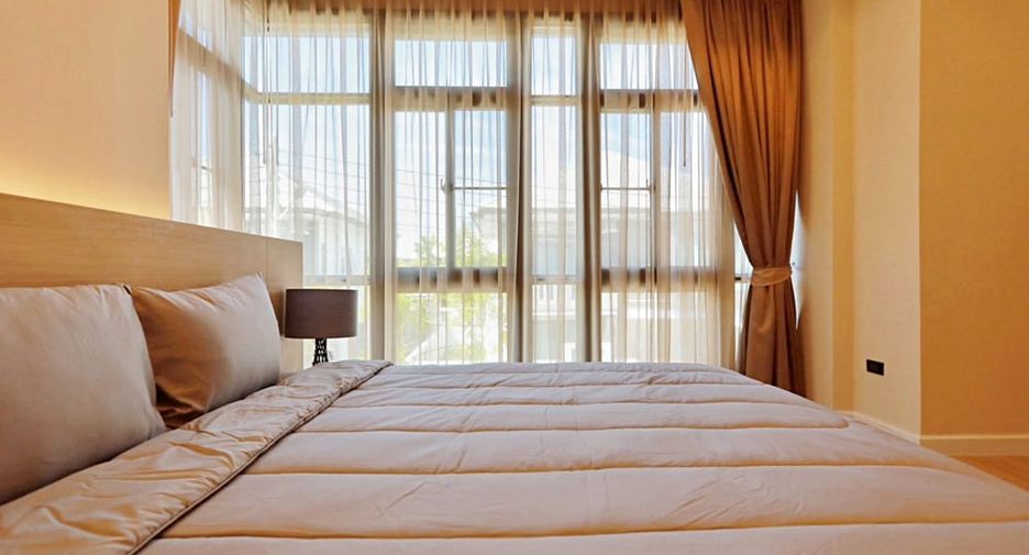 Haus zur Miete mit 3 Zimmer in Bang Lamung, Chonburi