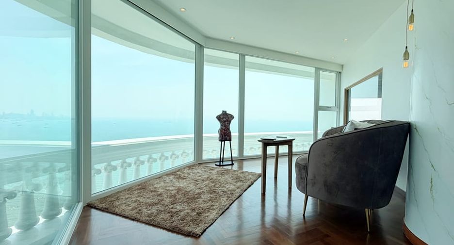 For sale 2 bedrooms condo in Bang Lamung, Chonburi