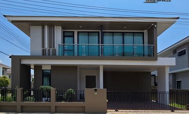 For sale 4 bedrooms house in Bang Lamung, Chonburi