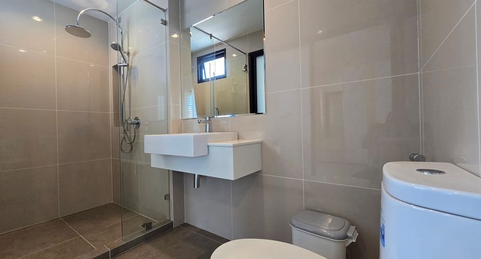 For sale 4 bedrooms house in Bang Lamung, Chonburi