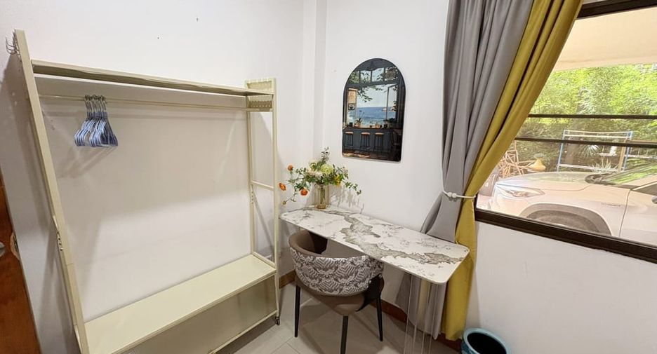 Villa en alquiler de 6 habitaciones en Jomtien, Pattaya