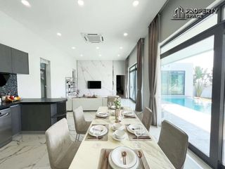 À louer 3 chambres villa à Bang Lamung, Chonburi