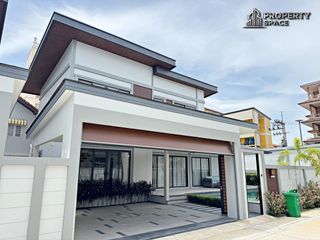 For rent and for sale 4 bedrooms villa in Bang Lamung, Chonburi