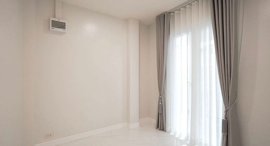 Casa en venta de 3 habitaciones en Jomtien, Pattaya