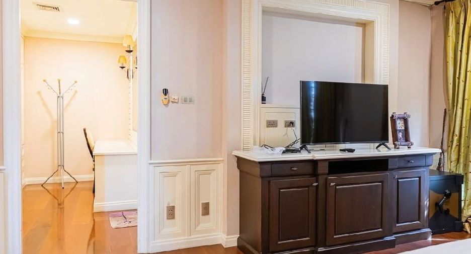 Villa en alquiler de 4 habitaciones en Jomtien, Pattaya