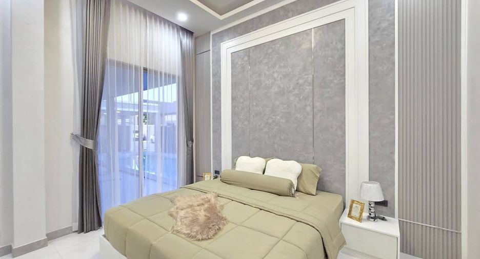 À vendre 4 chambres villa à Bang Lamung, Chonburi