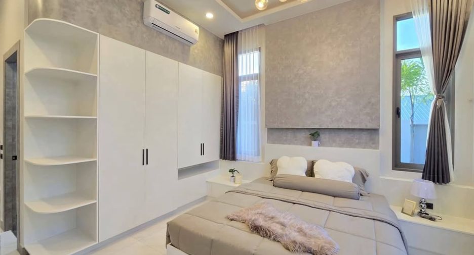 À vendre 4 chambres villa à Bang Lamung, Chonburi