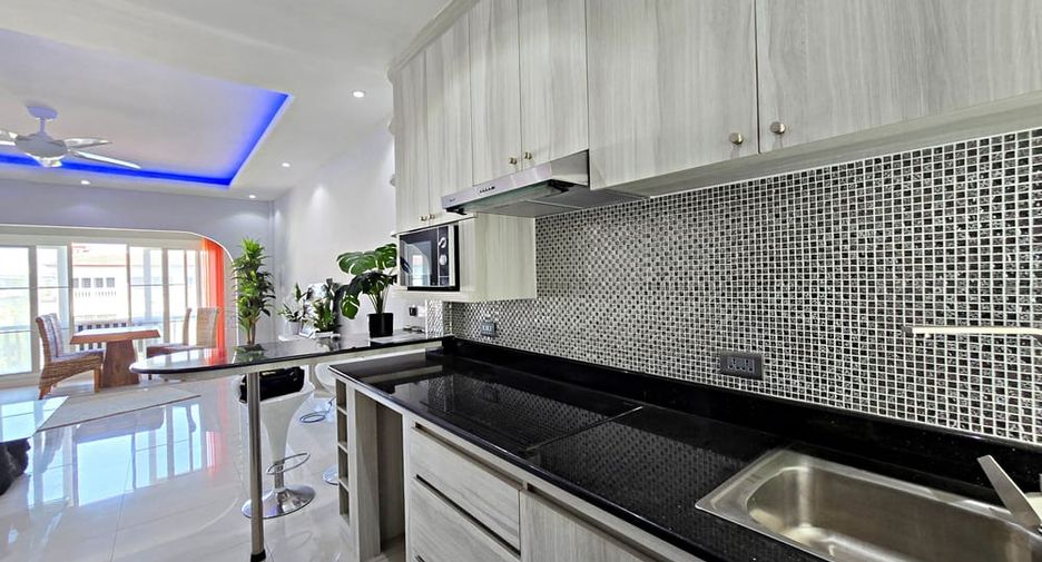 Продажа 2 спальни кондо в Йомтиен, Паттайя