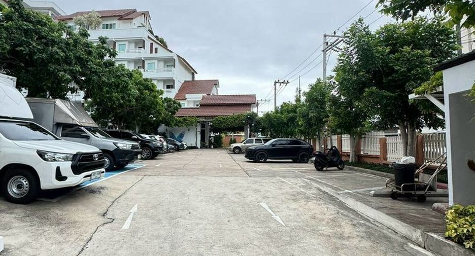 À vendre 134 chambres hôtel à Bang Lamung, Chonburi