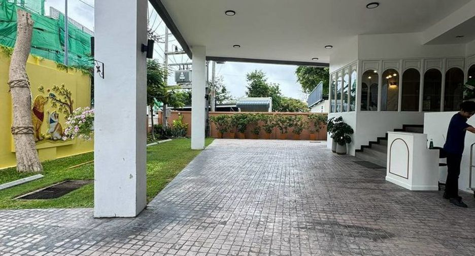 À vendre 134 chambres hôtel à Bang Lamung, Chonburi