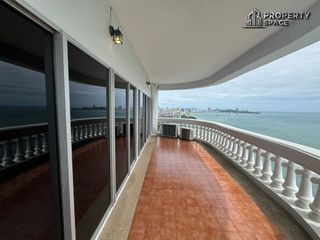 For rent 3 bedrooms condo in Bang Lamung, Chonburi