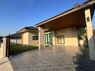 For sale 3 bedrooms villa in Bang Lamung, Chonburi