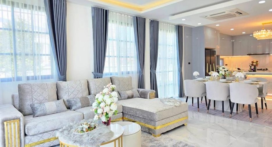 For sale 4 bedrooms villa in Bang Lamung, Chonburi