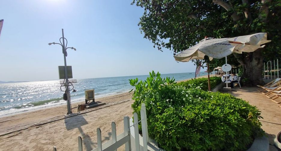 For sale 3 bedrooms condo in Bang Lamung, Chonburi