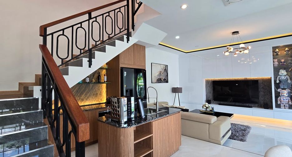 出售 3 卧室 独立屋 在 Bang Lamung, Chon Buri