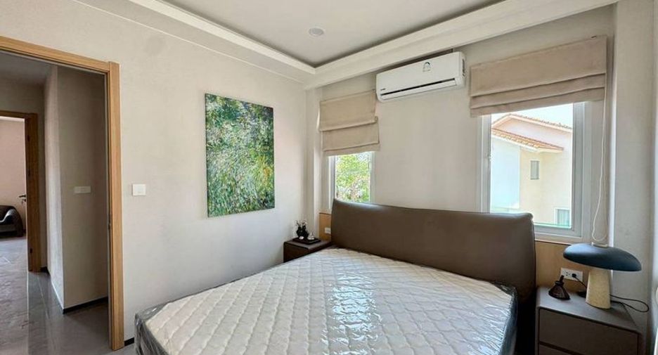 Casa en alquiler de 4 habitaciones en Jomtien, Pattaya