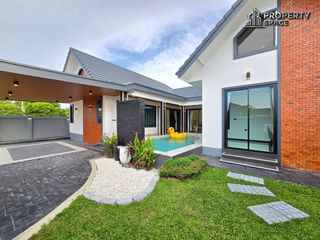 For sale 3 bedrooms villa in Bang Lamung, Chonburi